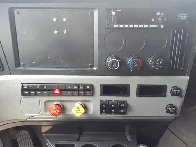 2022 FREIGHTLINER/MERCEDES NEW CASCADIA PX126649682e817d30ccd02e6da44ffcb7814f7