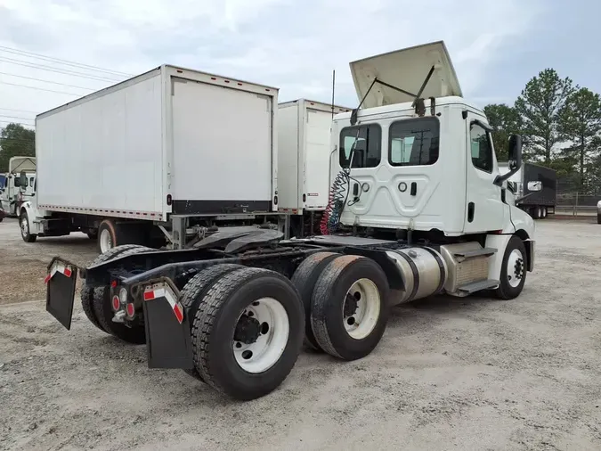 2020 FREIGHTLINER/MERCEDES NEW CASCADIA PX12664968652e2b53084ad04164be6305c5a28