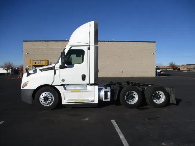 2022 FREIGHTLINER/MERCEDES NEW CASCADIA PX12664968b89e4fce0c708e73e437b09b715b3