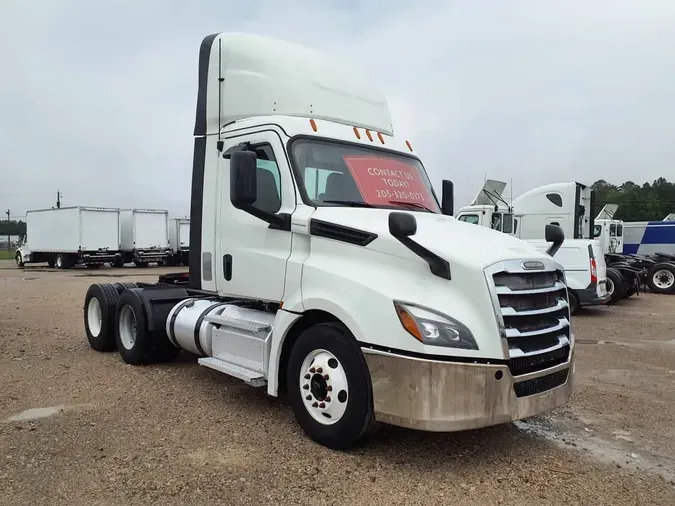 2019 FREIGHTLINER NEW CASCADIA PX12664