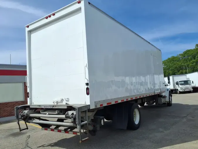 2019 FREIGHTLINER M2 106
