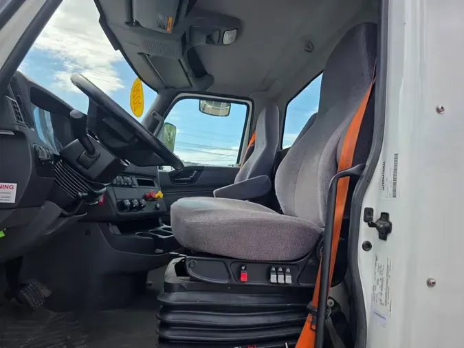2020 NAVISTAR INTERNATIONAL RH613 DAYCAB S/A