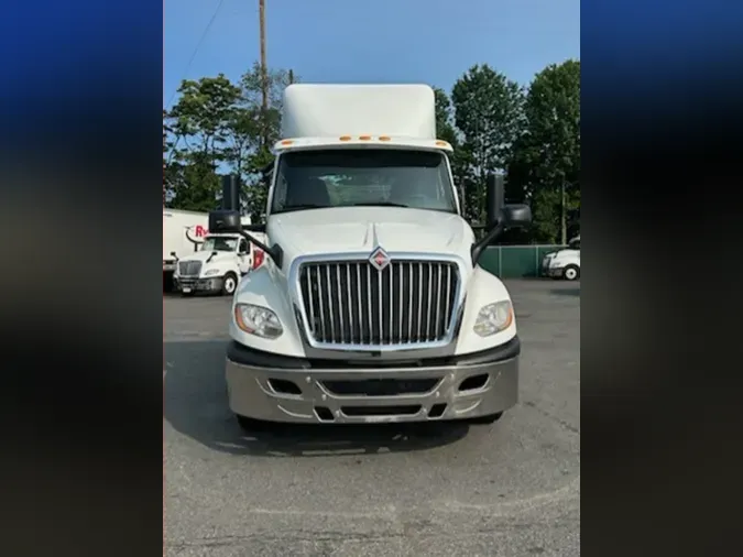 2019 NAVISTAR INTERNATIONAL LT625 DAYCAB T/A