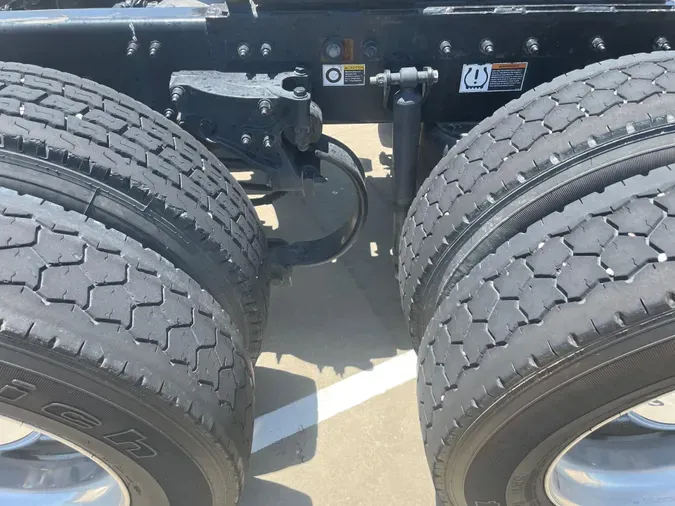 2019 Peterbilt 389