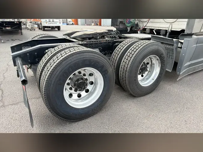 2025 Freightliner Cascadia 12696920ebd90d3dda36d31fa958d742a50