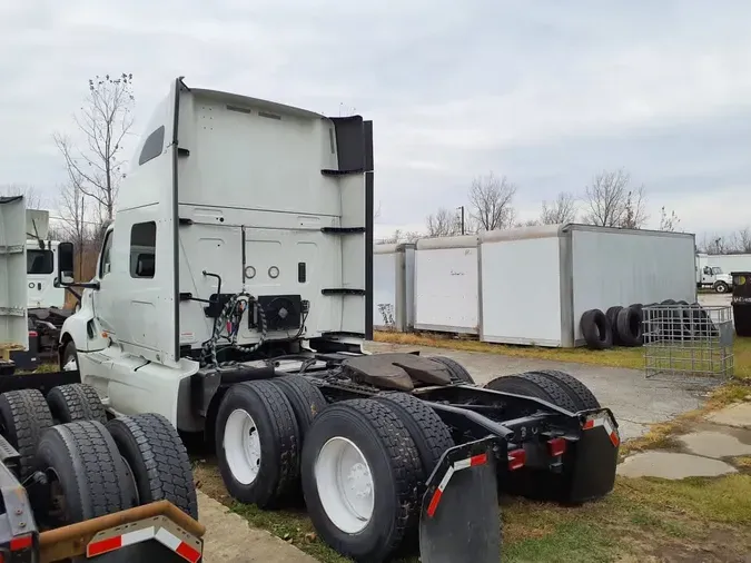 2019 NAVISTAR INTERNATIONAL LT625 SLPR CAB
