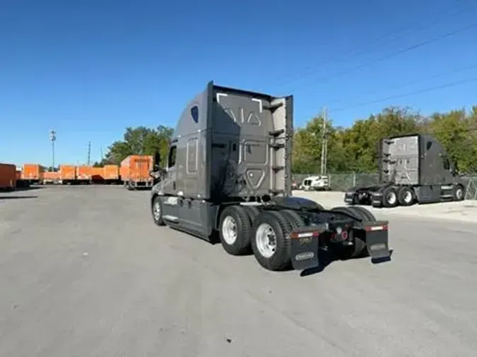 2021 Freightliner Cascadia