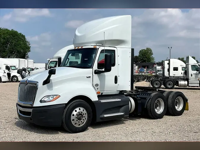 2020 INT LT625 6x4