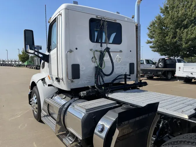 2020 Peterbilt 579