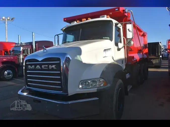 2007 MACK GRANITE CT713