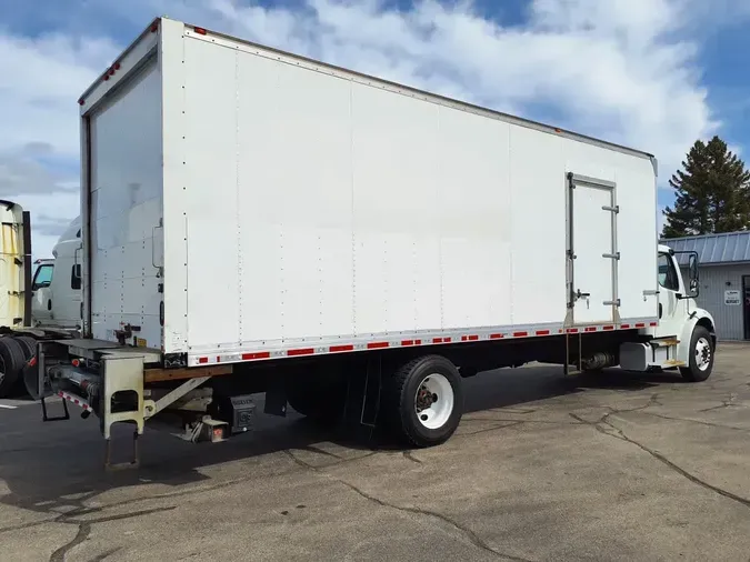 2018 FREIGHTLINER/MERCEDES M2 106
