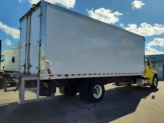 2016 FREIGHTLINER/MERCEDES M2 106