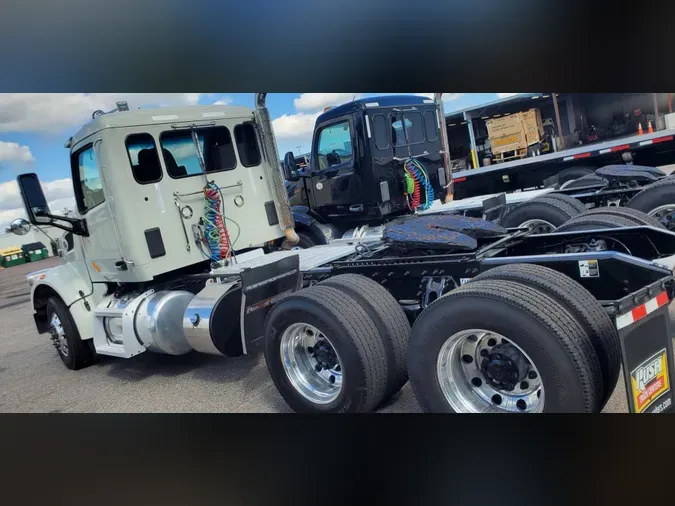 2021 Peterbilt 56796b7326630e3608059eb18a7a969bfb0