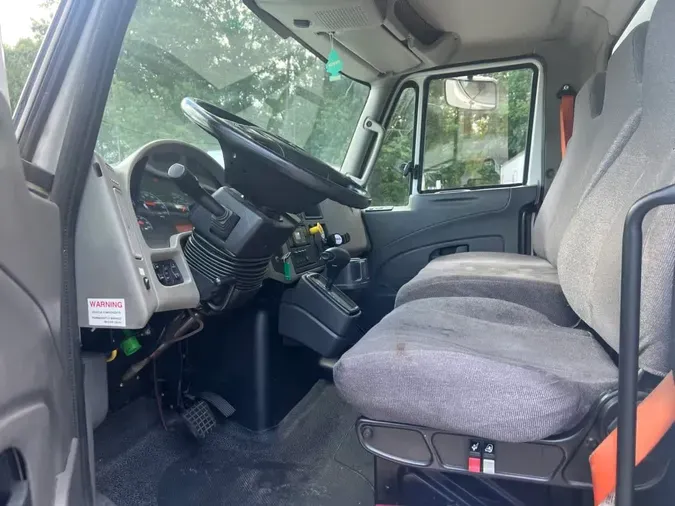 2018 NAVISTAR INTERNATIONAL 4300