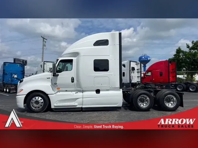 2019 INTERNATIONAL LT
