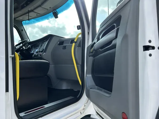 2021 Kenworth T680