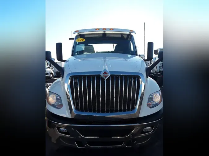 2019 NAVISTAR INTERNATIONAL LT625 DAYCAB T/A