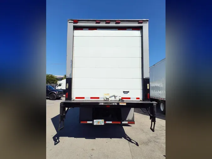 2020 NAVISTAR INTERNATIONAL MV607 (4X2)