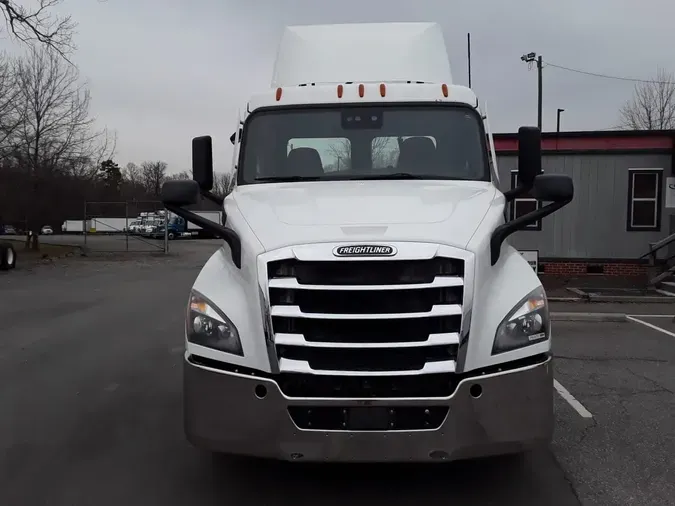 2020 FREIGHTLINER/MERCEDES NEW CASCADIA 11696c2ab027e9946213978dfe85811cfc0