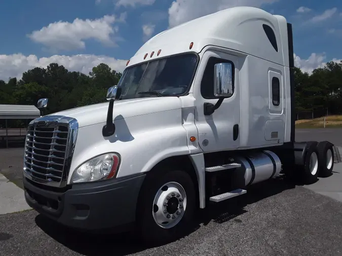 2019 FREIGHTLINER/MERCEDES CASCADIA 125