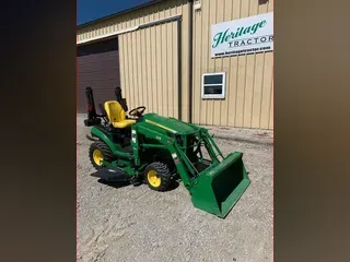 2015 John Deere 1025R