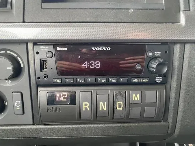 2023 Volvo VNR64T40096c67edd1d228891732bc206f995e284