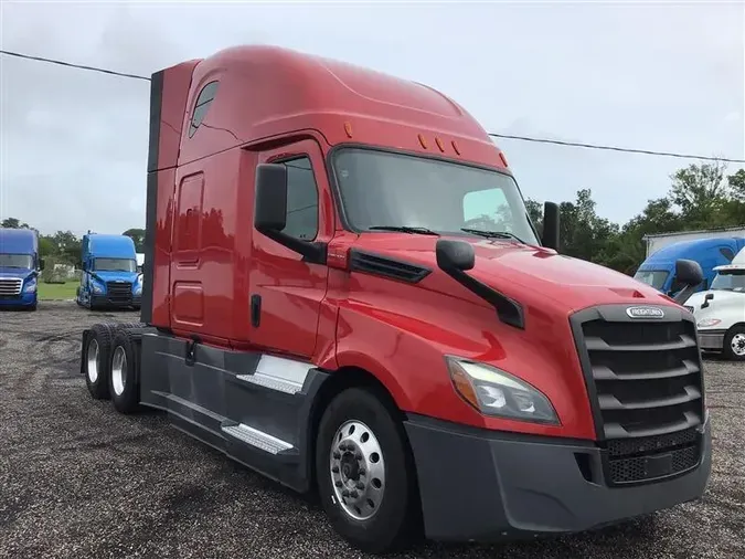 2020 FREIGHTLINER CASCADIA