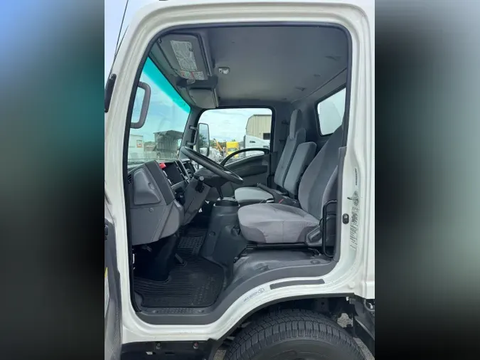 2019 Isuzu NPR96c702177feb9437b4c343211bda16bf