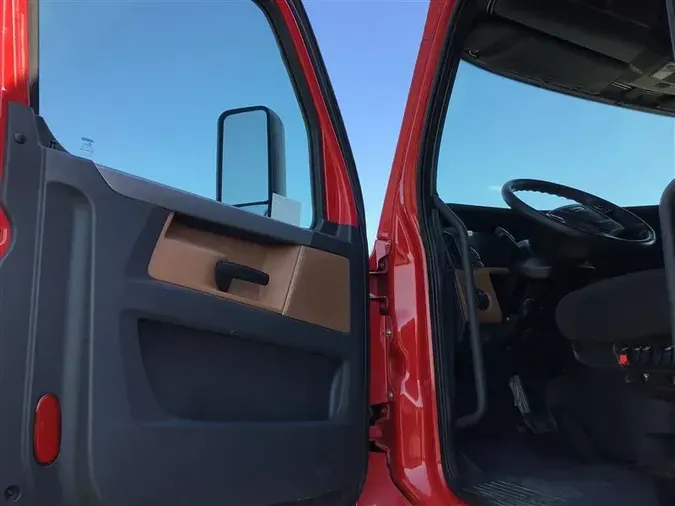 2020 FREIGHTLINER CASCADIA