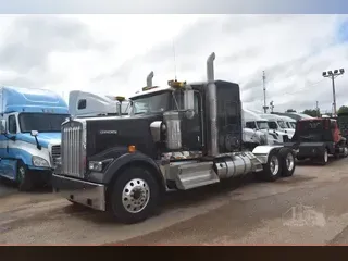 2015 KENWORTH W900L