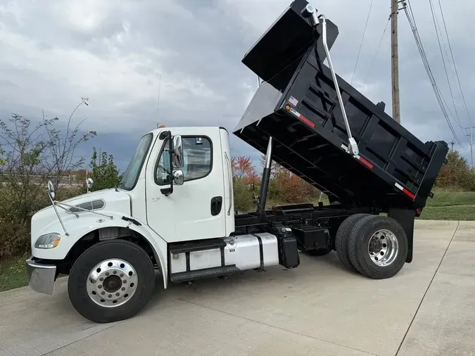 2018 Freightliner M2 10696cebf1bd8c0f19161bc46b021b85f4b