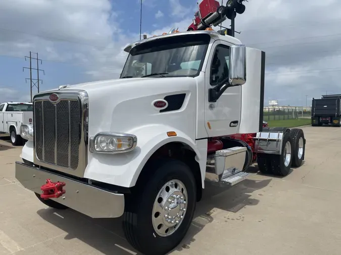 2022 Peterbilt 567