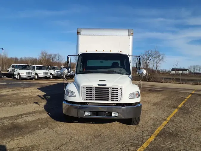 2018 FREIGHTLINER/MERCEDES M2 106