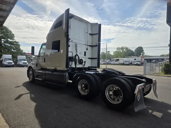 2021 International LT625