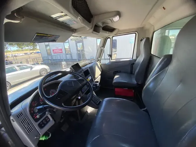 2019 NAVISTAR INTERNATIONAL 4300