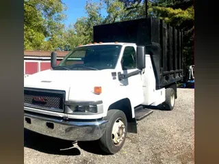2005 GMC 5500