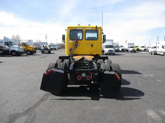2020 FREIGHTLINER/MERCEDES NEW CASCADIA 116