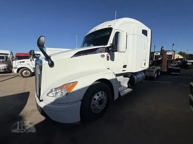 2022 KENWORTH T680