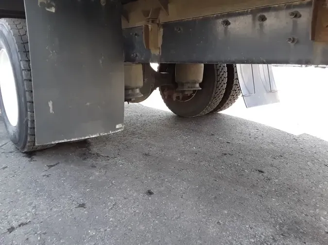 2018 FREIGHTLINER/MERCEDES M2 106