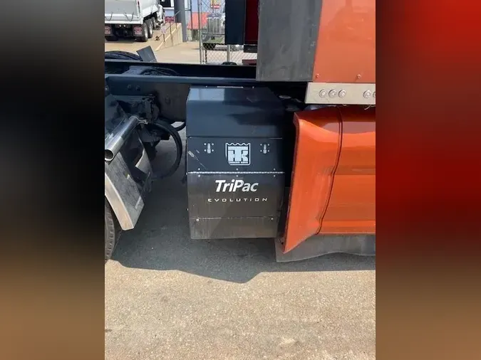 2021 Peterbilt 579