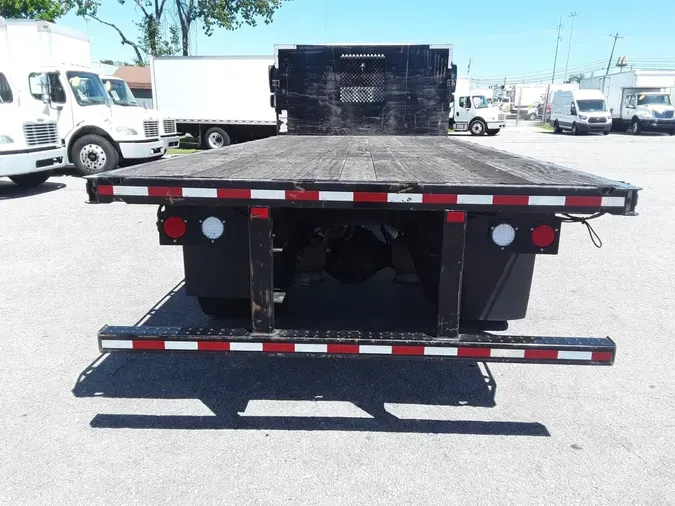 2019 FREIGHTLINER M2 106