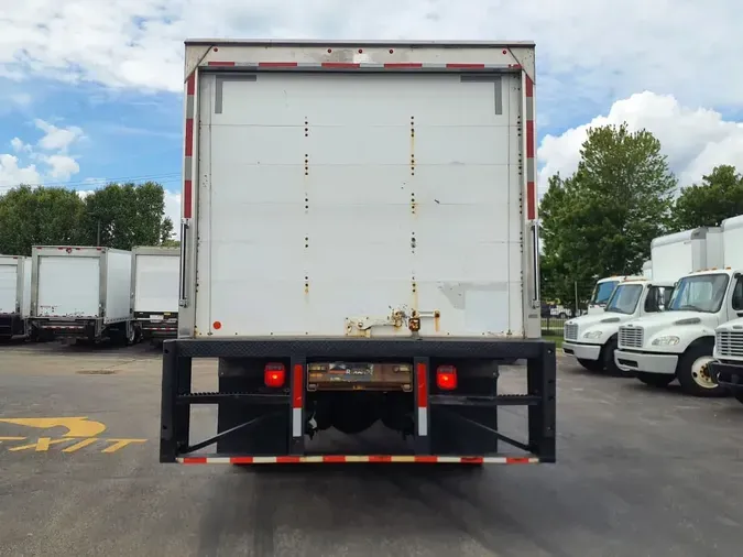 2019 FREIGHTLINER M2 106