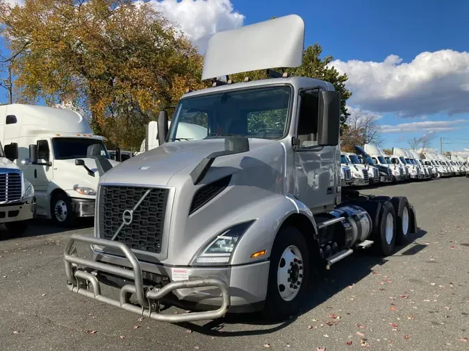 2019 VOLVO VNL96e3b565d2a66c7a80461bf36027ff80
