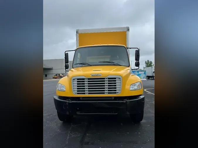 2019 Freightliner Business Class M2 106
