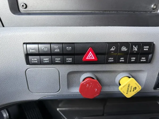 2022 Freightliner Cascadia