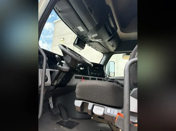 2021 FREIGHTLINER/MERCEDES NEW CASCADIA PX1266496e86435f5393f541059f8e718cae860