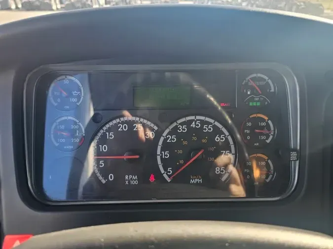 2019 FREIGHTLINER/MERCEDES M2 106