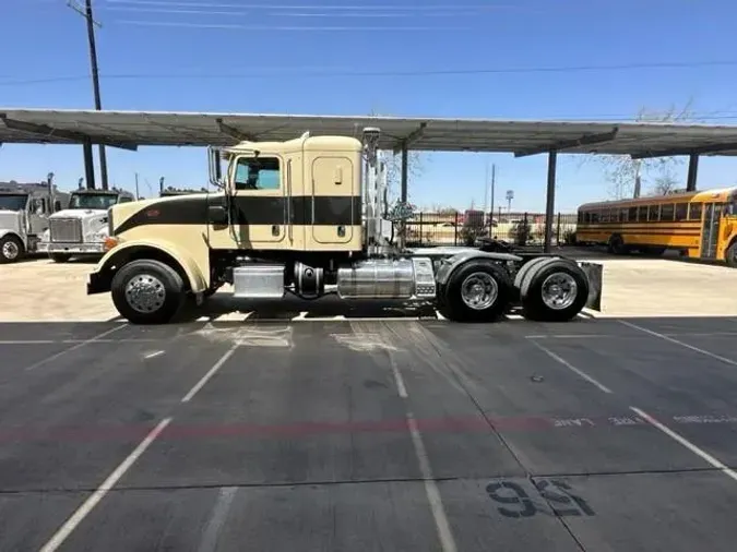 2012 Peterbilt 367