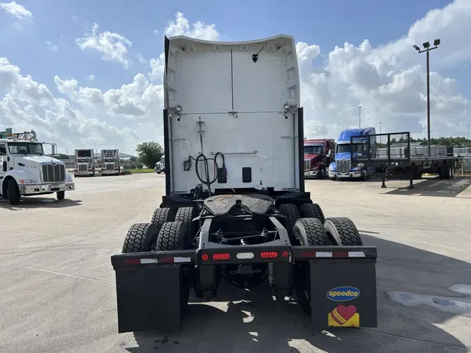 2021 Peterbilt 579