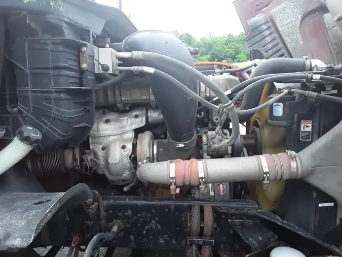 2017 FREIGHTLINER CASCADIA 125